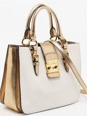 Miu Miu Pre Owned Ivory/ Gold Medium Madras Metallic Leather Tote/crossbody Bag.